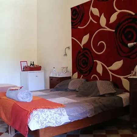 Dar Ta'zeppi Mansion * Qala