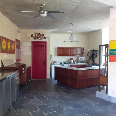 Dar Ta'zeppi Mansion Villa *